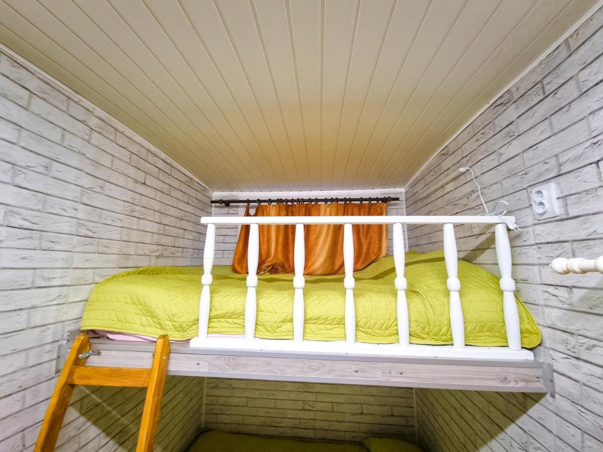 Tiny Houses In The Garden Câmpulung Moldovenesc المظهر الخارجي الصورة