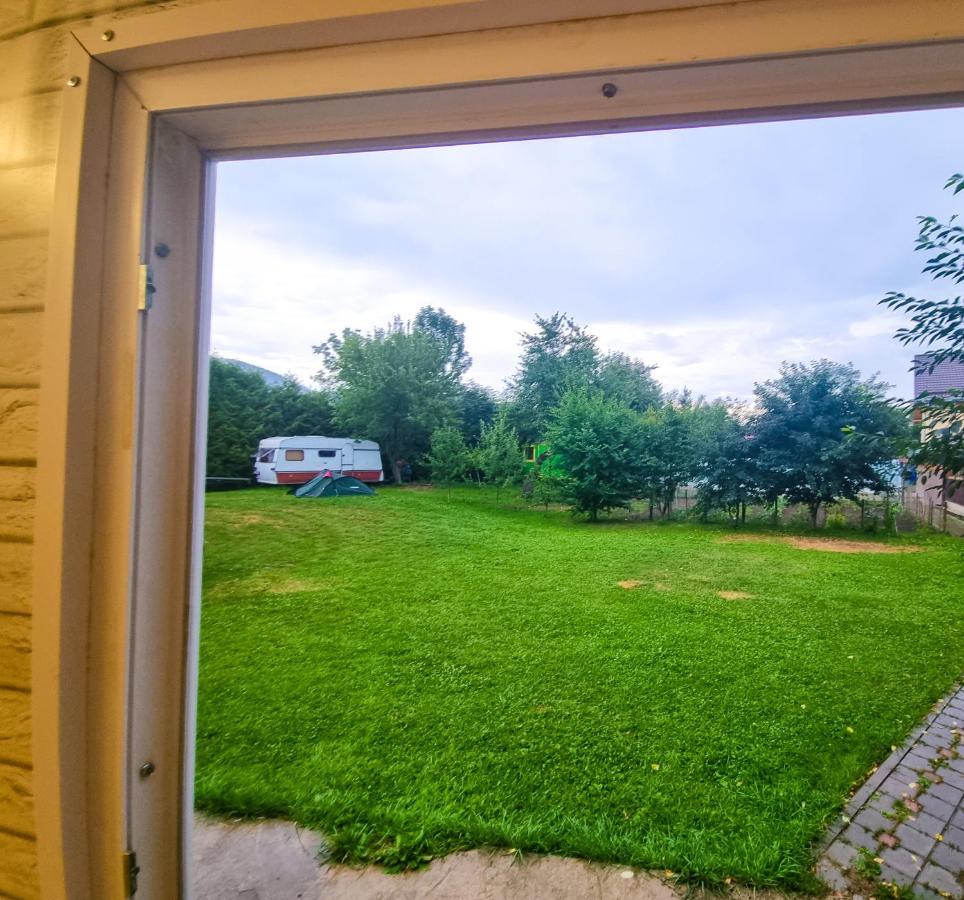 Tiny Houses In The Garden Câmpulung Moldovenesc المظهر الخارجي الصورة